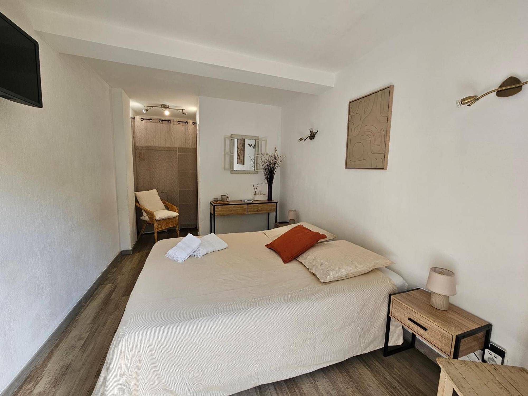 Chez Louis Hotel Les Issambres Bagian luar foto