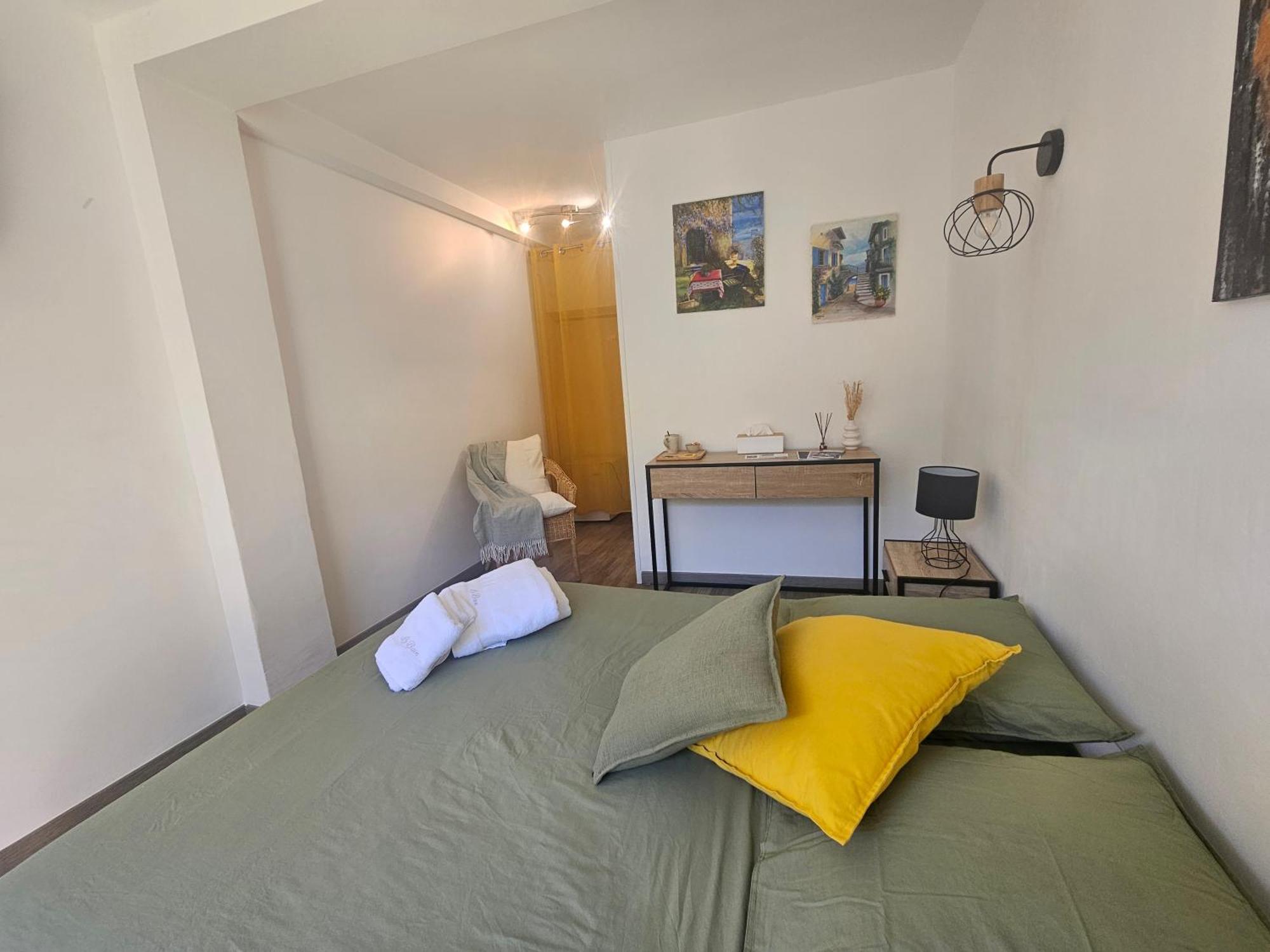 Chez Louis Hotel Les Issambres Bagian luar foto